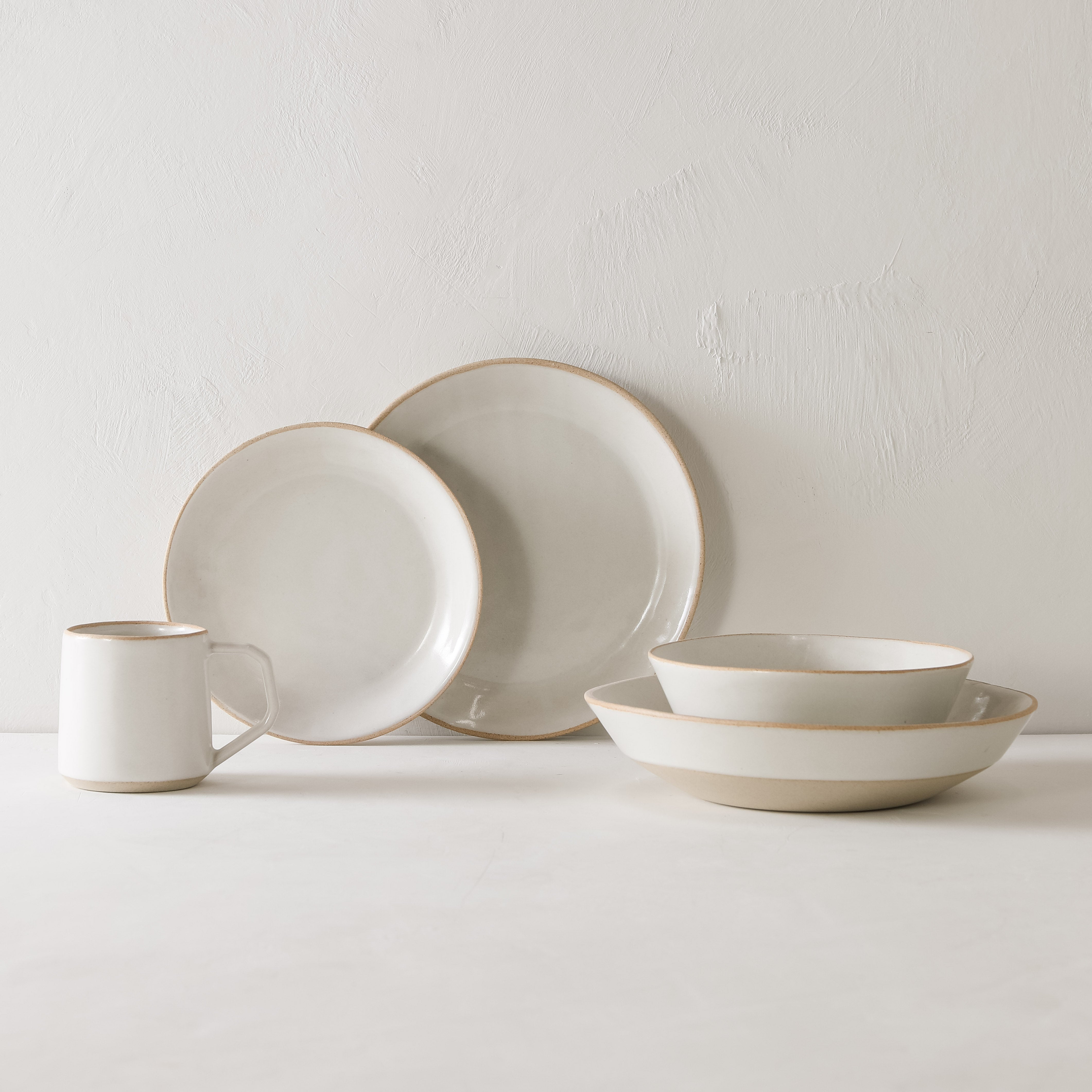 Minimal Dinnerware 5-Piece Set | Stoneware